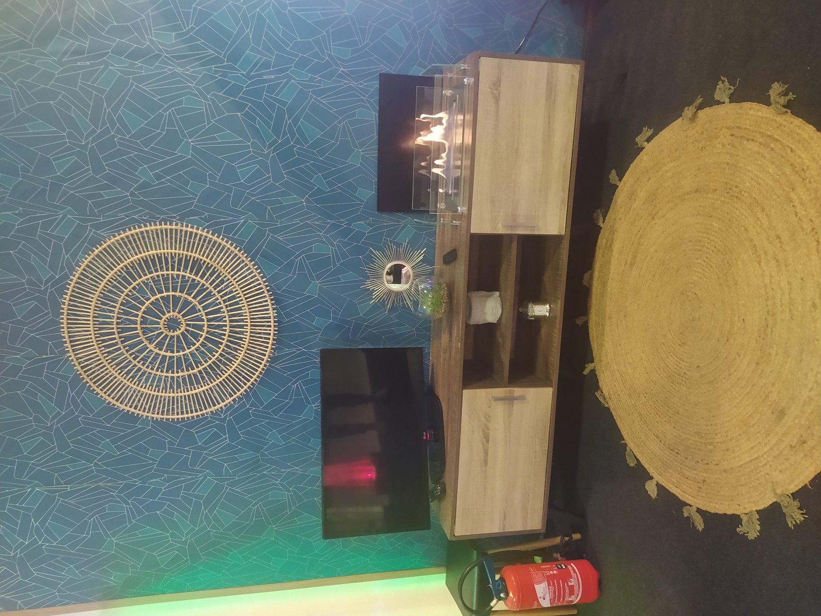 Foyer Place Design intégré dans un espace de vie à La Réunion